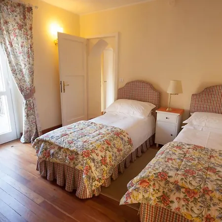 Sleeps 14 Pool Wifi *