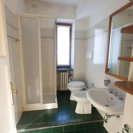 Sleeps 14 Pool Wifi Villa Varenna
